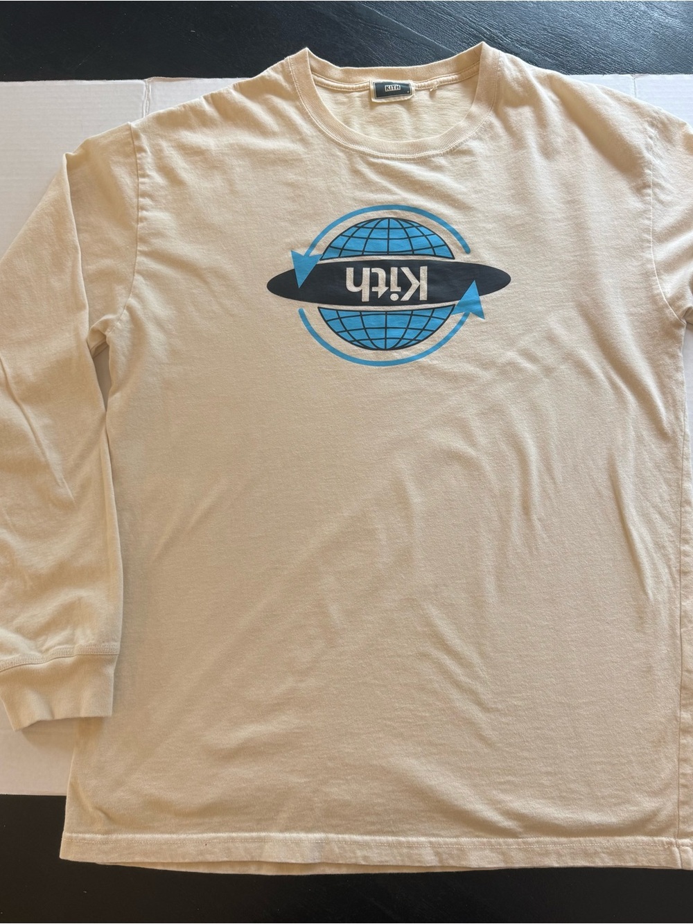 Kith Globe Logo Long Sleeve T-Shirt Men’s M Tan